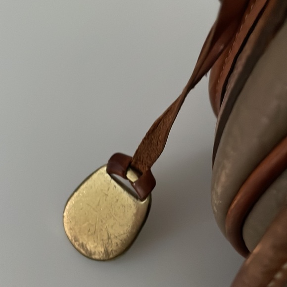 VINTAGE DOONEY AND BOURKE SHOULDER BAG - Picture 10 of 10